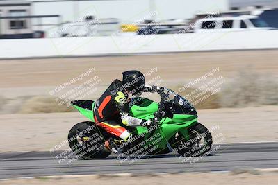 media/Jan-15-2026-Racers Edge (Thu) [[dfebeb70ab]]/3-B Group/Session 2 (Turn 15 Inside Pans)/